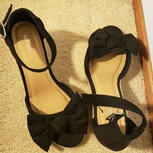 Black and Tan wedge heels!